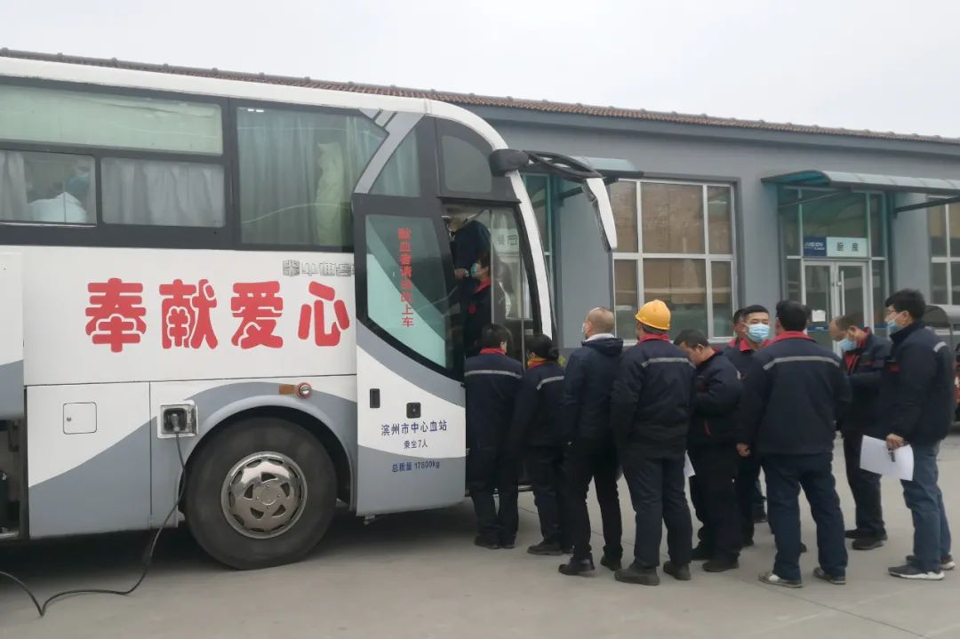 擼起袖子為生命“加油”！山東匯鑫開展無償獻血活動